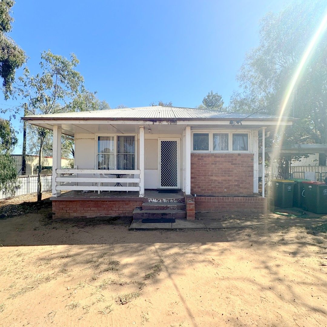 23 Brady Street, Condobolin NSW 2877, Image 0