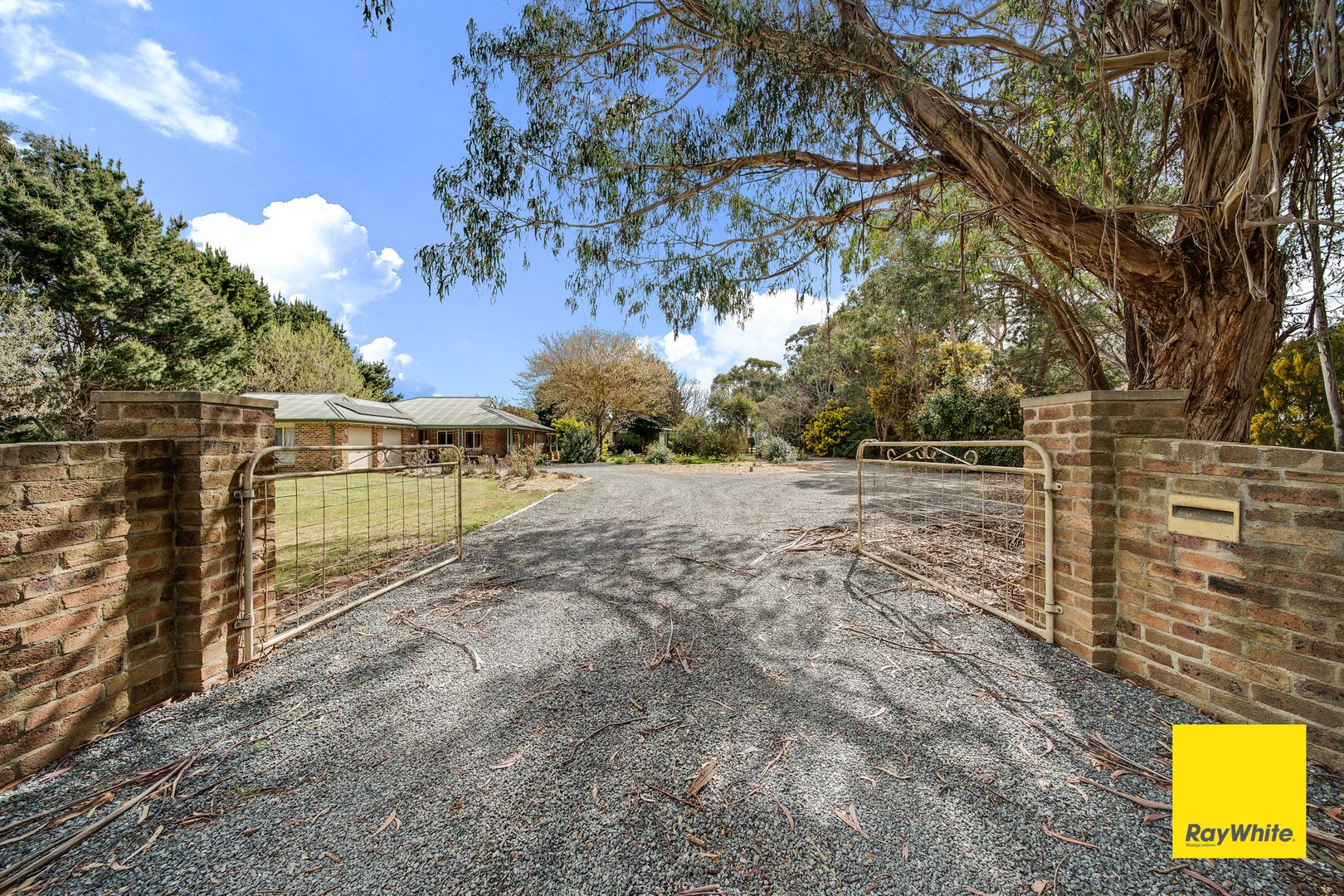 22 Elmslea Drive, Bungendore NSW 2621, Image 1