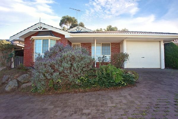 2/14 Tickera Court, Hallett Cove SA 5158, Image 0