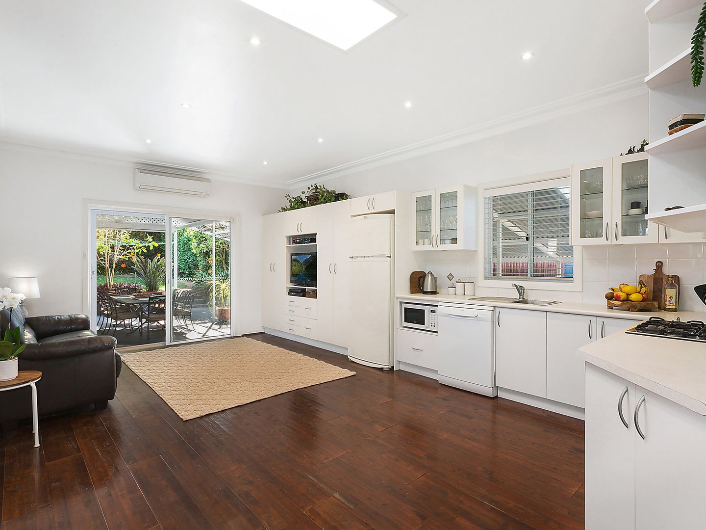 87 Mulyan Street, Como NSW 2226, Image 2