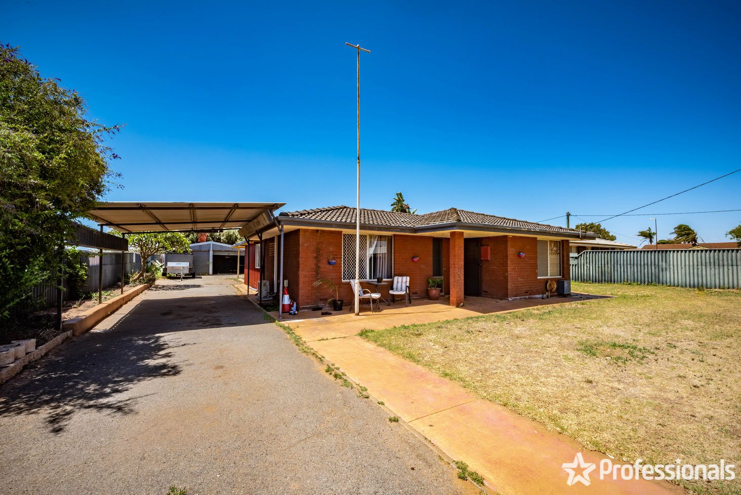 27 Archer Street, Utakarra WA 6530, Image 0