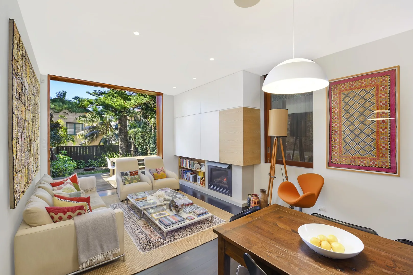 A Luxurious Contemporary Beach House In Harmony With Its Idyllic Coastal Setting, Bronte
