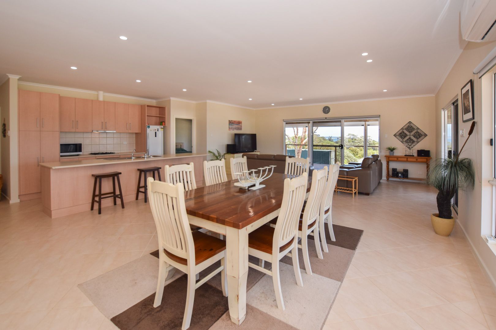 31 Beach Crescent, Baudin Beach SA 5222, Image 2