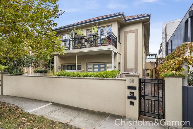 Picture of 2/38 Pine Avenue, ELWOOD VIC 3184