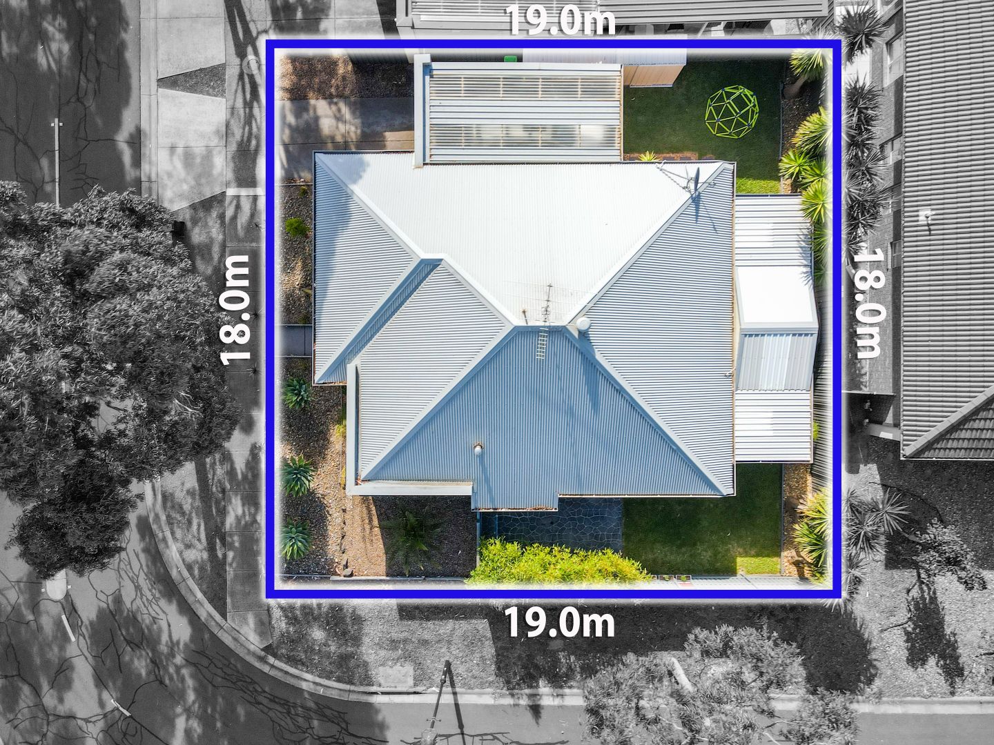 7 Buvelot Crescent, Caroline Springs VIC 3023, Image 1