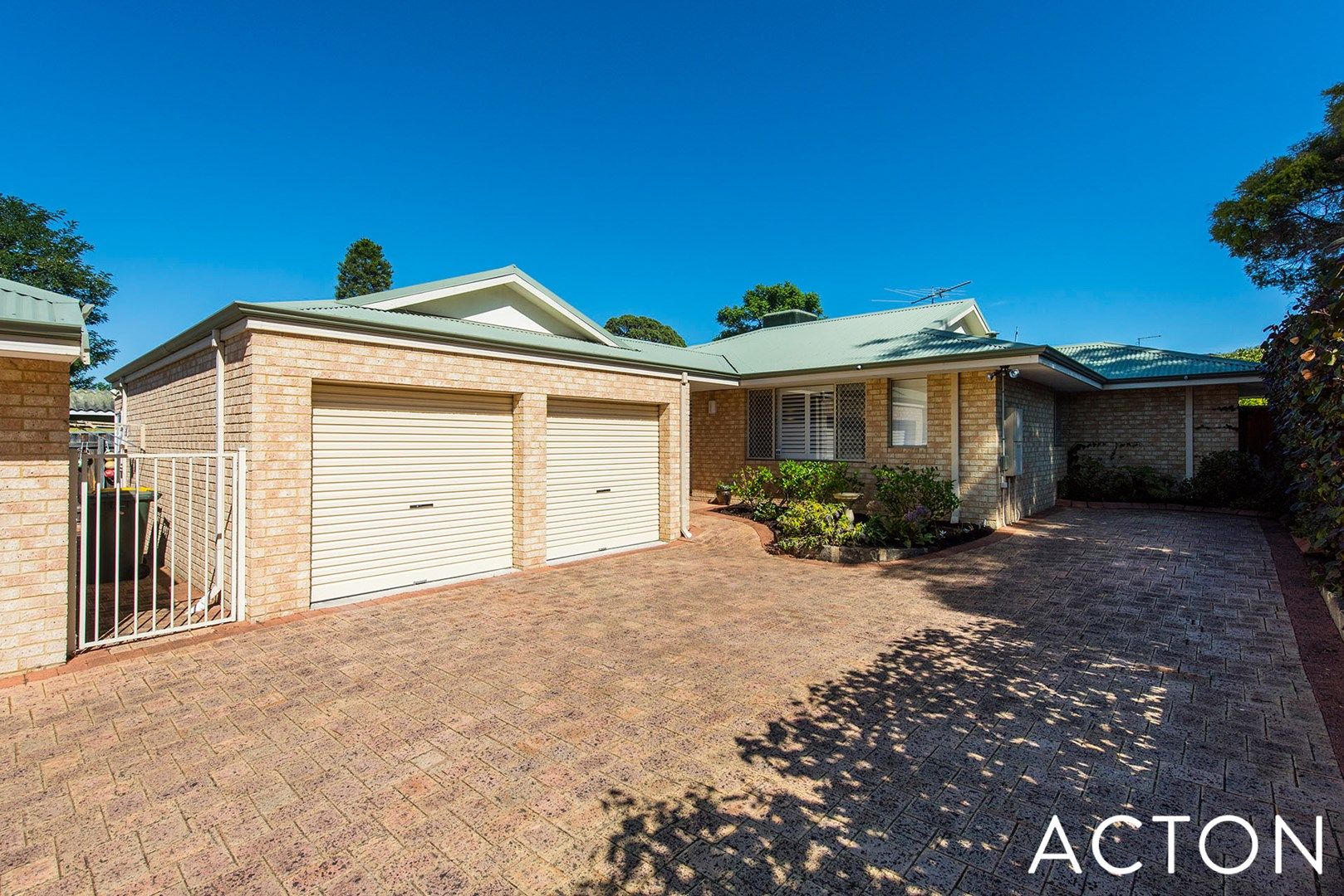 26B Mitchell St, Ardross WA 6153, Image 1