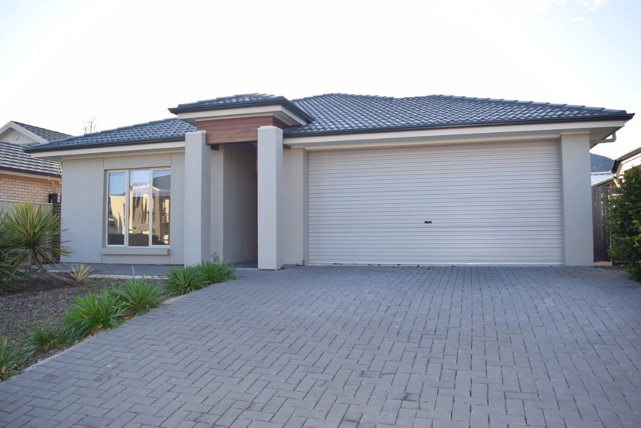 9 Borrillo Ave, Newton SA 5074