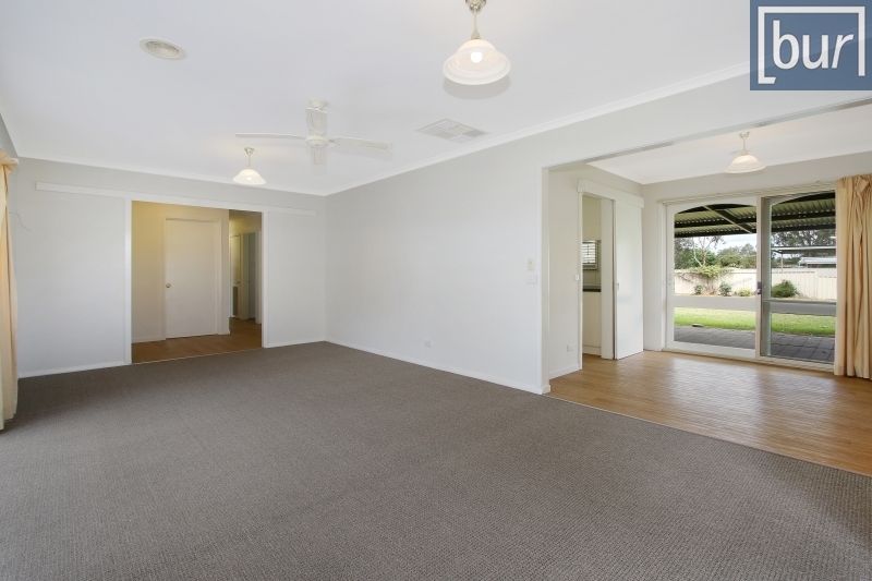 168 Victoria St, Howlong NSW 2643, Image 2