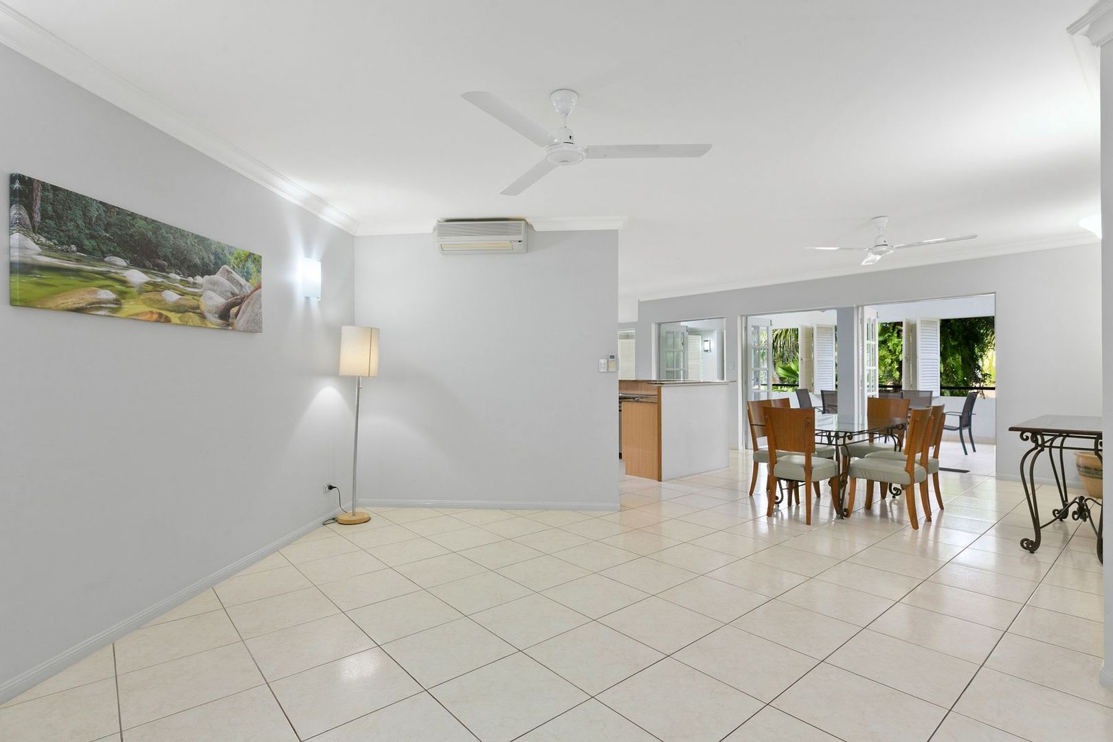 513/2 Greenslopes Street, Cairns North QLD 4870, Image 1