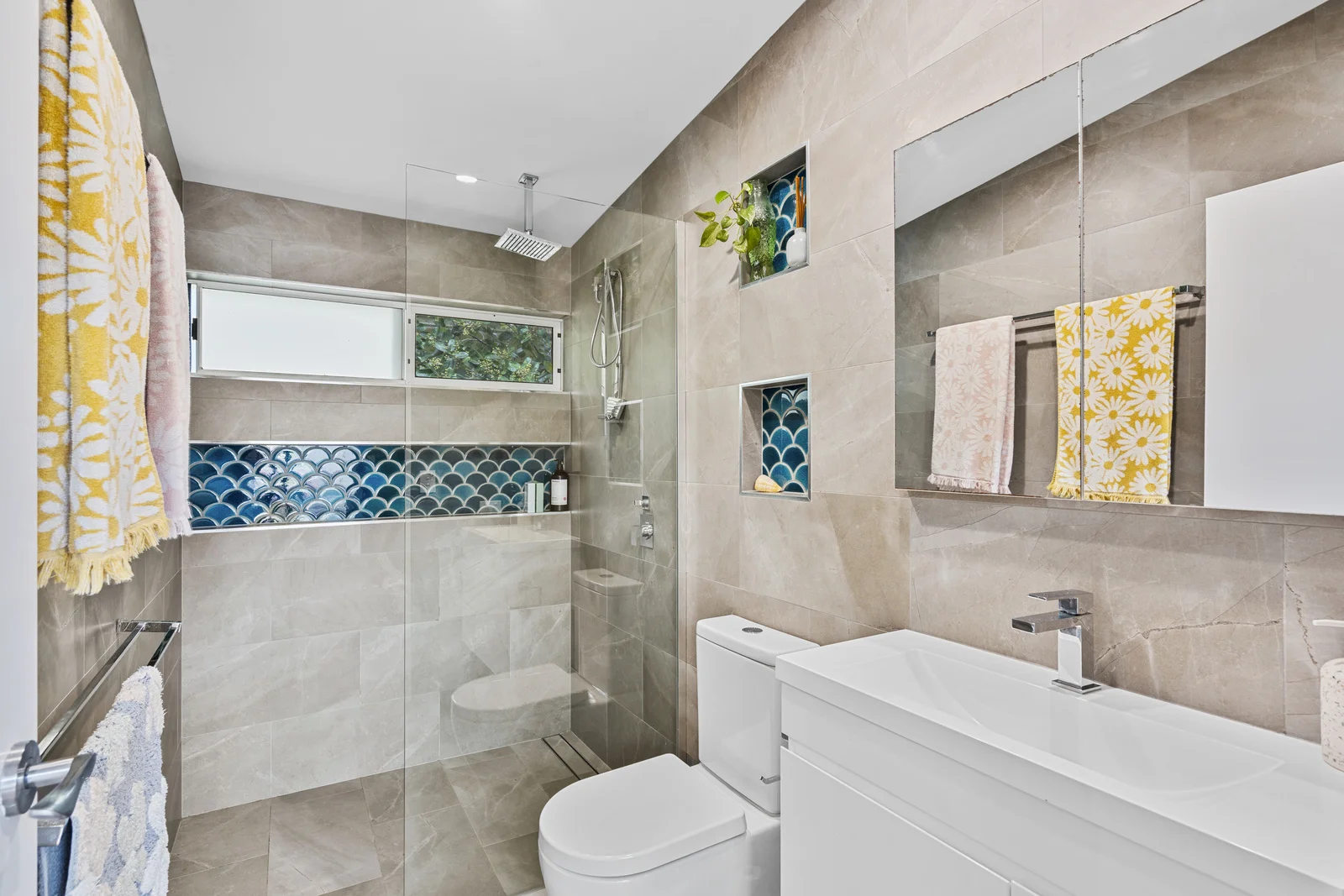 Additional image 15 of 52 Samarinda Way, Point Lookout QLD 4183