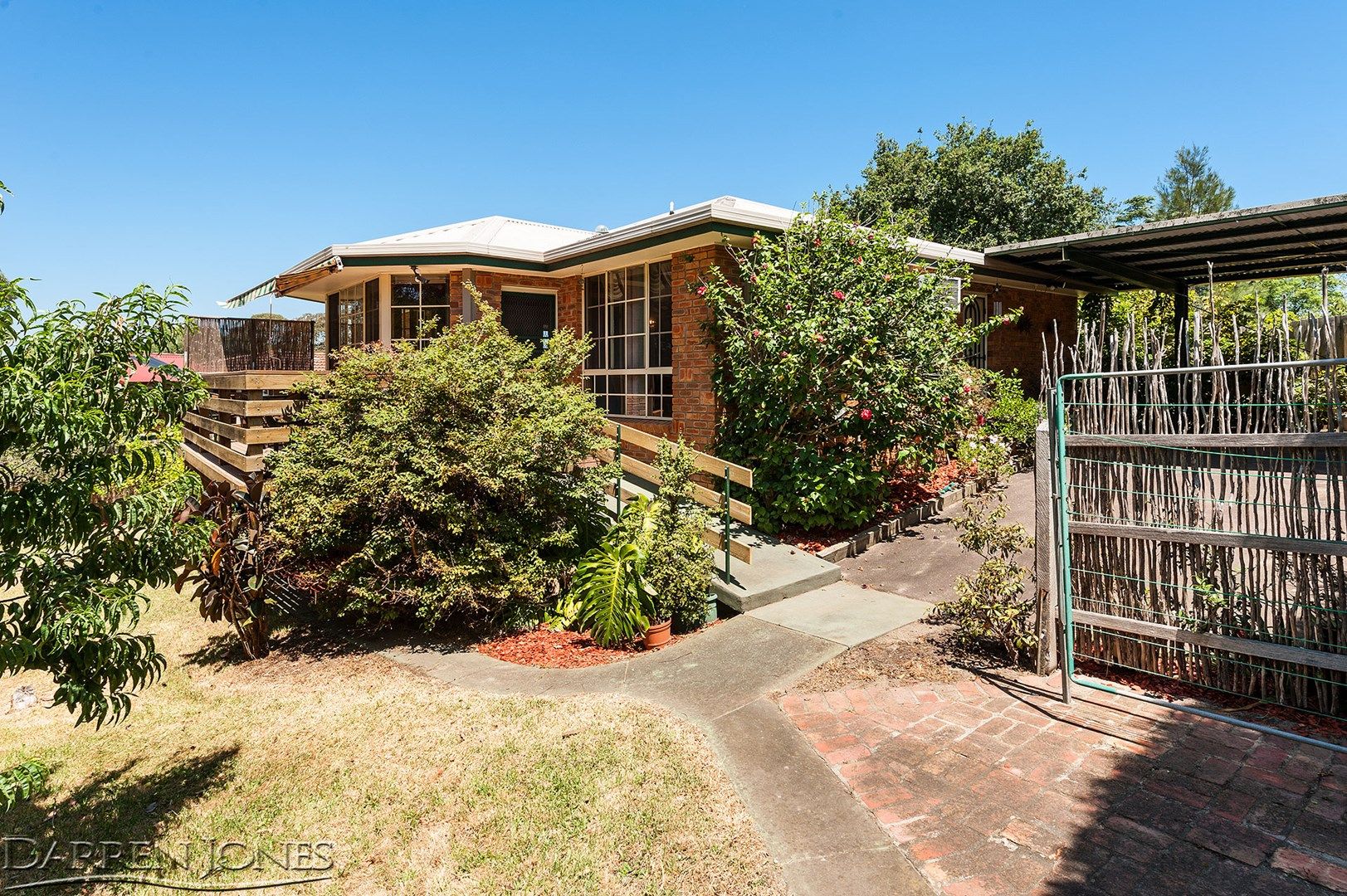 2/12 Macleod Parade, Macleod VIC 3085