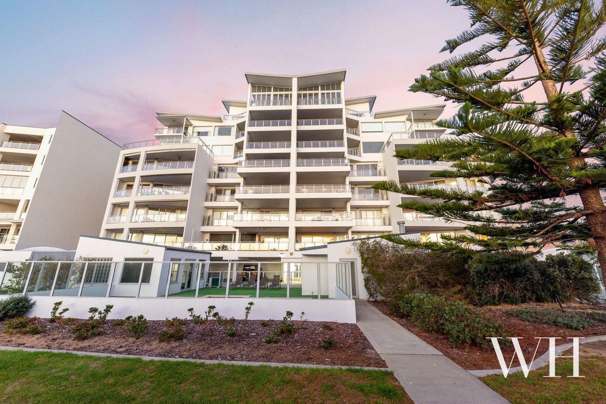 3 bedrooms Apartment / Unit / Flat in 9/52 Rollinson Road NORTH COOGEE WA, 6163