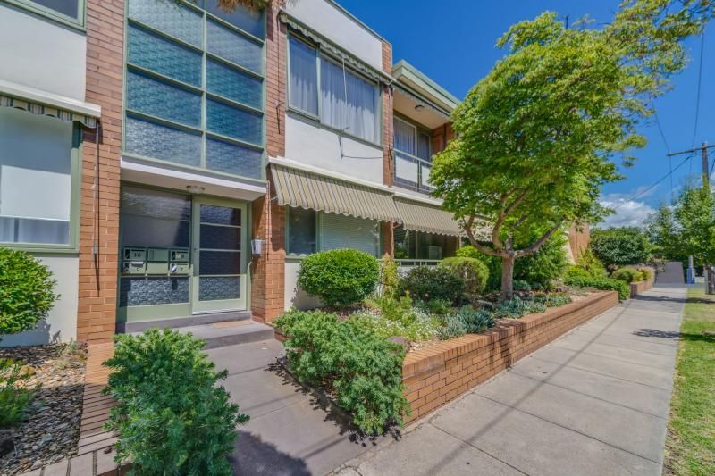 8/37 Hoddle Street, Elsternwick Property History & Address Research