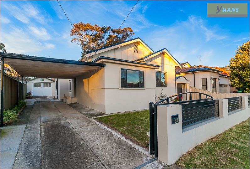 92 Noble St, Allawah NSW 2218, Image 2