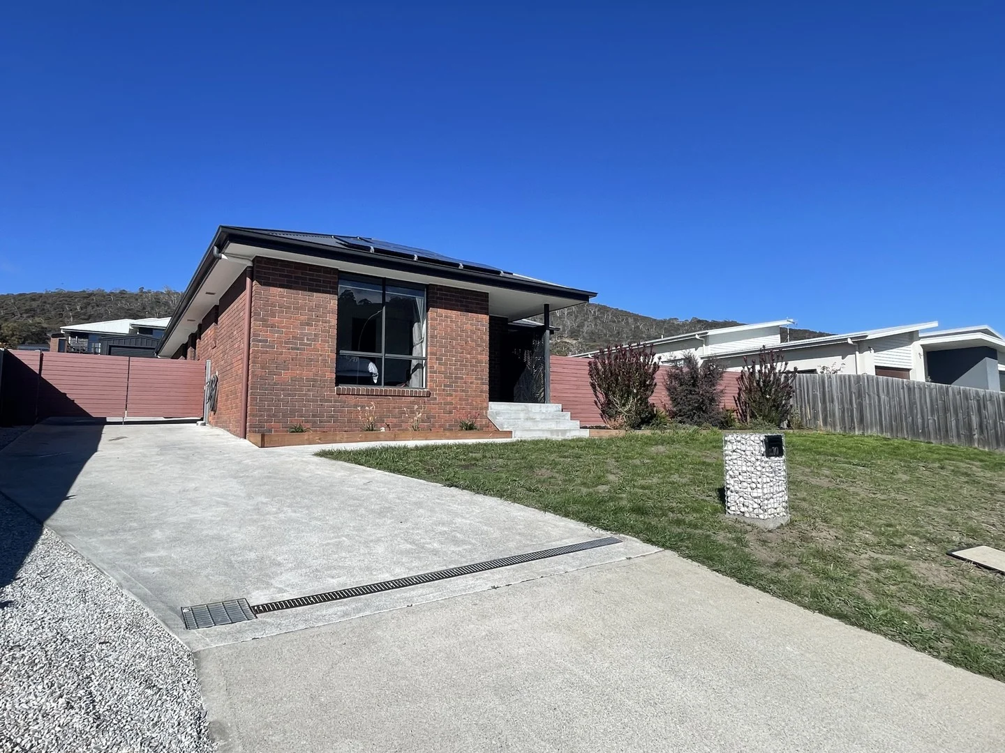 10 Blossom Crescent, Cambridge TAS 7170