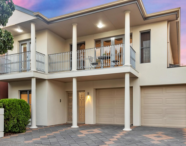 26 The Strand , Mawson Lakes SA 5095