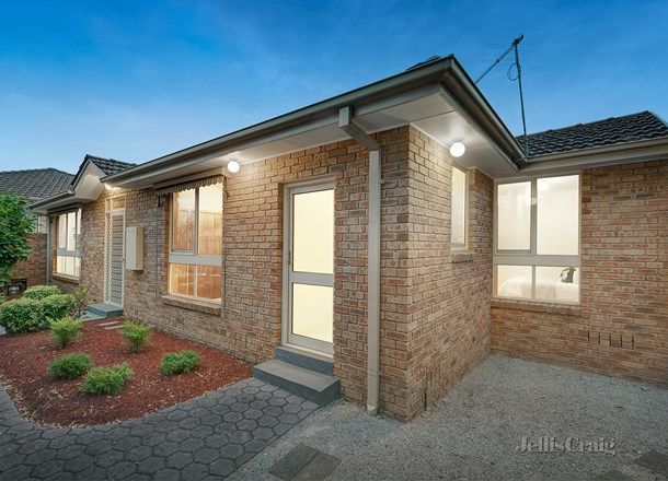 2/10 Wahroongaa Road, Murrumbeena VIC 3163