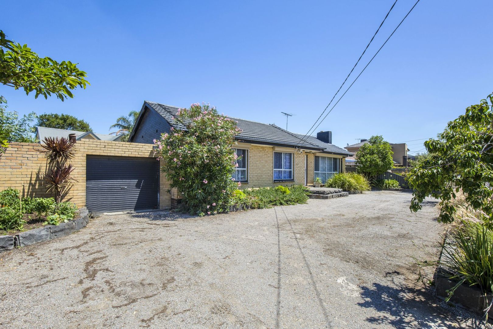 5 Macey Avenue, Avondale Heights VIC 3034