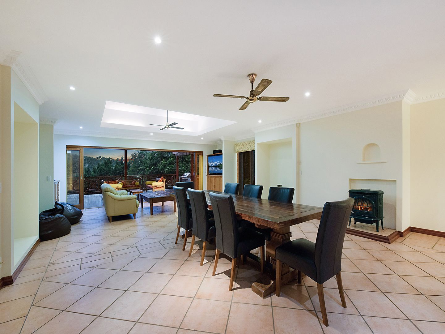 70 Christensens Road, Hunchy QLD 4555, Image 2