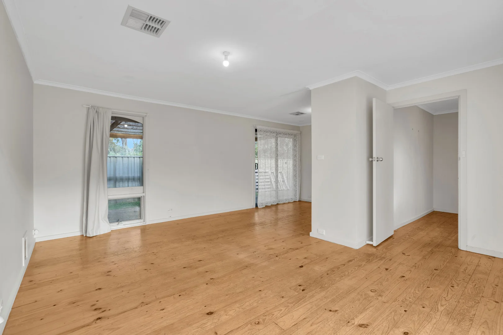 Additional image 5 of 4 Brownhill Place, Salisbury SA 5108