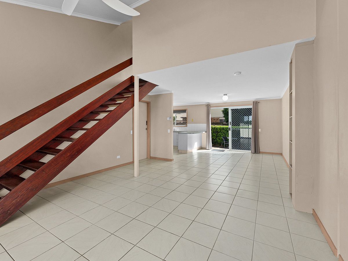 4/14A Macquarie Street, Booval QLD 4304, Image 2