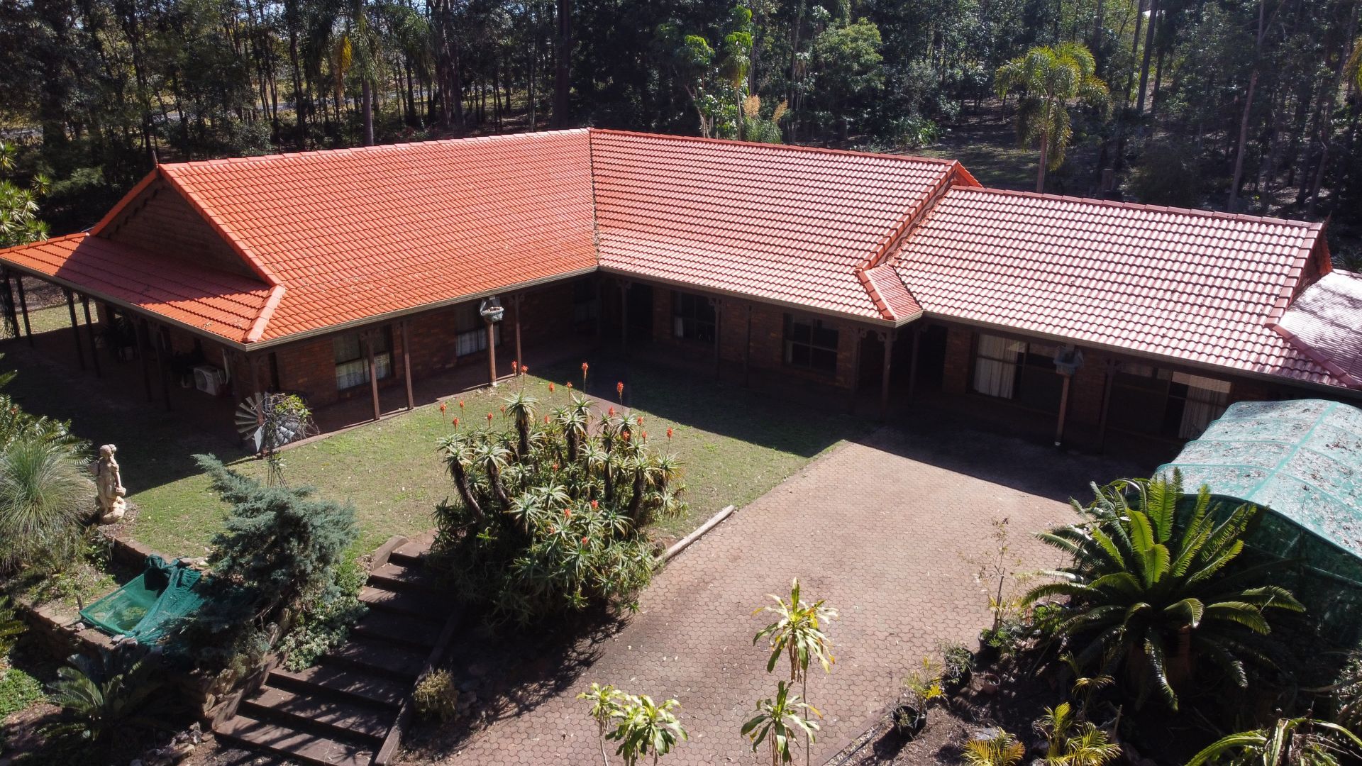 4 bedrooms Acreage / Semi-Rural in 12 Geale Street KINGAROY QLD, 4610