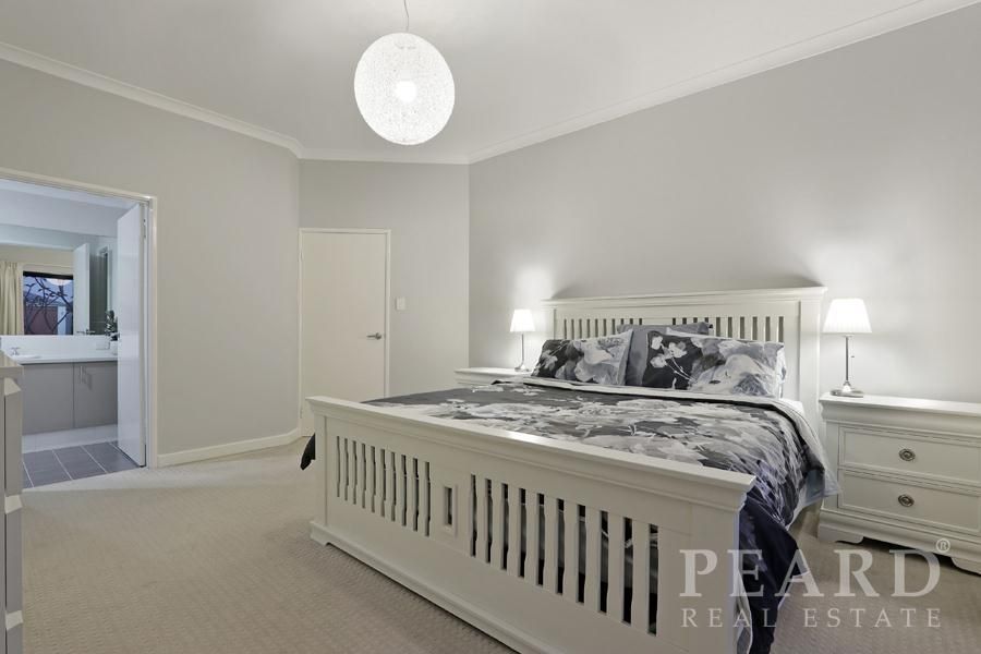 99 Marden Grange, Aveley WA 6069, Image 2