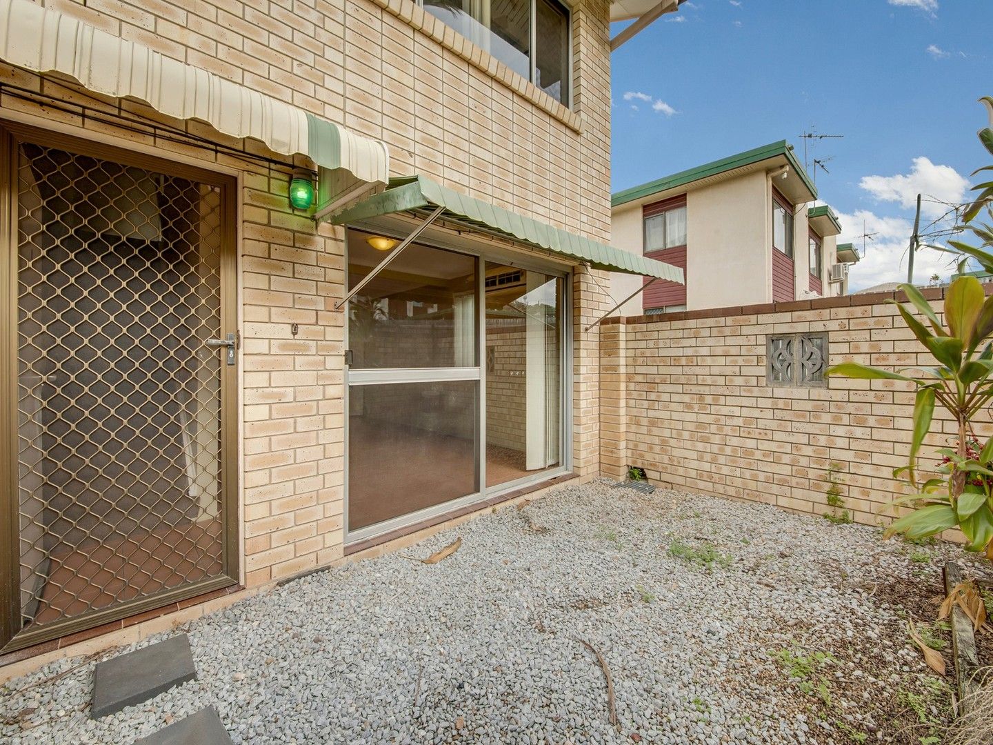 6/194 Auckland Street, South Gladstone QLD 4680