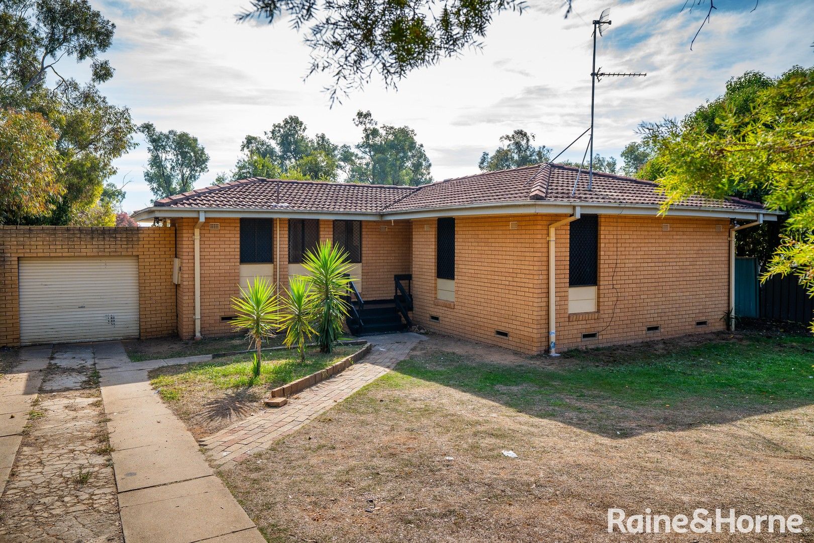 3 bedrooms House in 40 Callaghan Street ASHMONT NSW, 2650