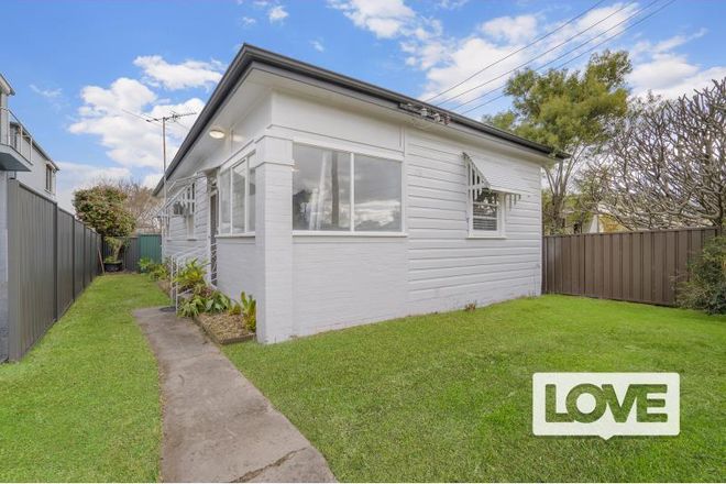 Picture of 78 Speers Street, SPEERS POINT NSW 2284