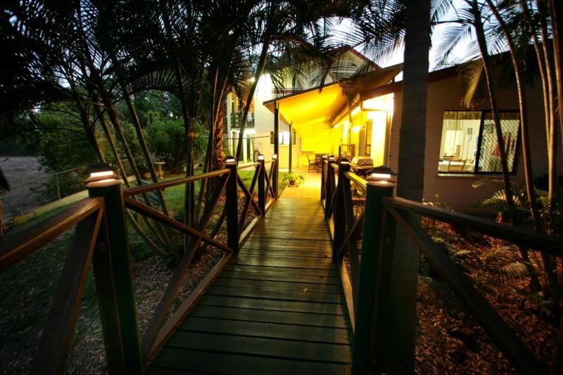 15 Cay Street, Saunders Beach Property History & Address Research