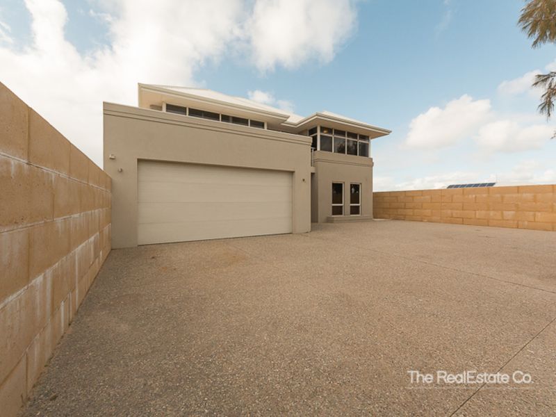 5 bedrooms House in 98 Southport Boulevard DAWESVILLE WA, 6211