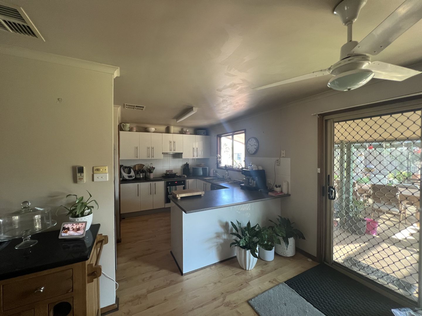 11 Blanche Court, Roxby Downs SA 5725, Image 2