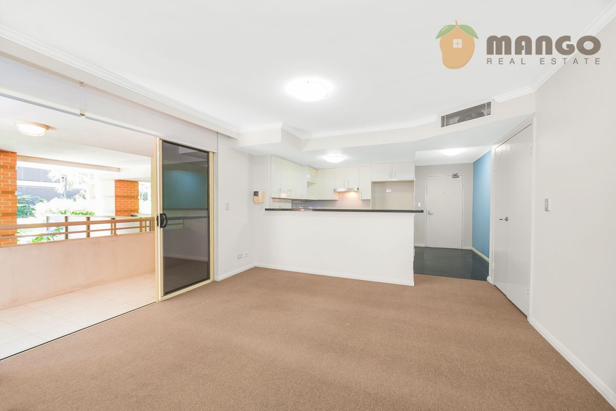 11/4-10 Pound Road, Hornsby NSW 2077, Image 1