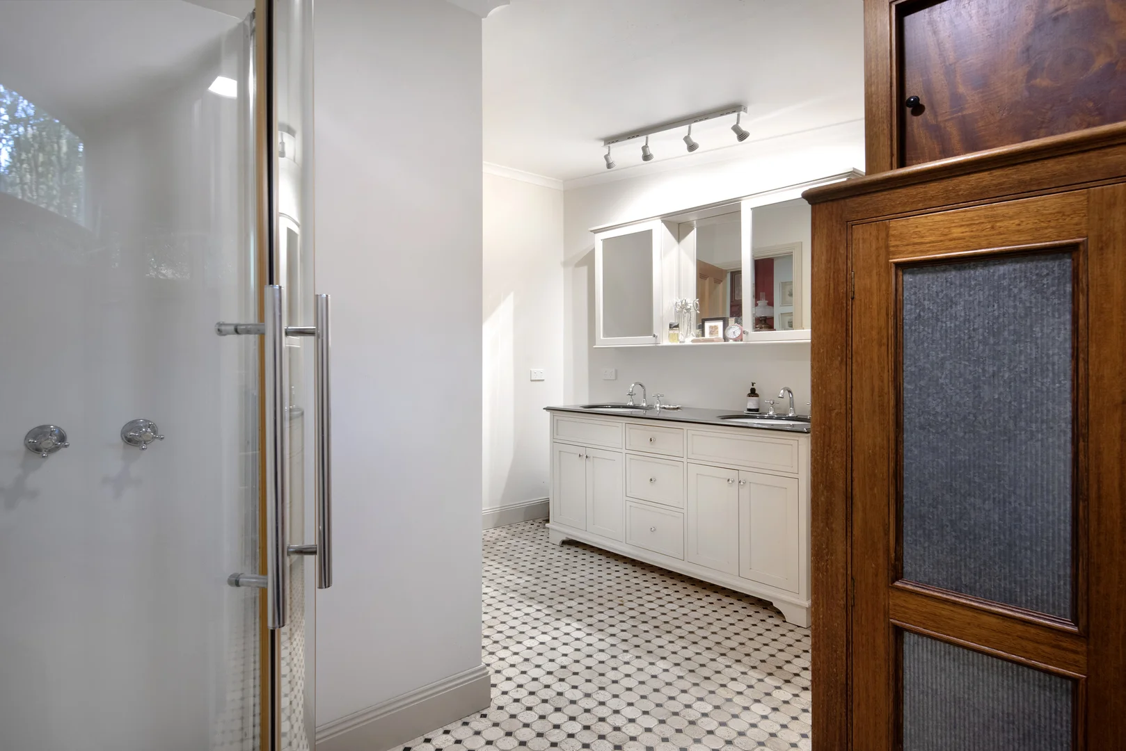 Additional image 12 of 6 Landseer Street, Castlemaine VIC 3450