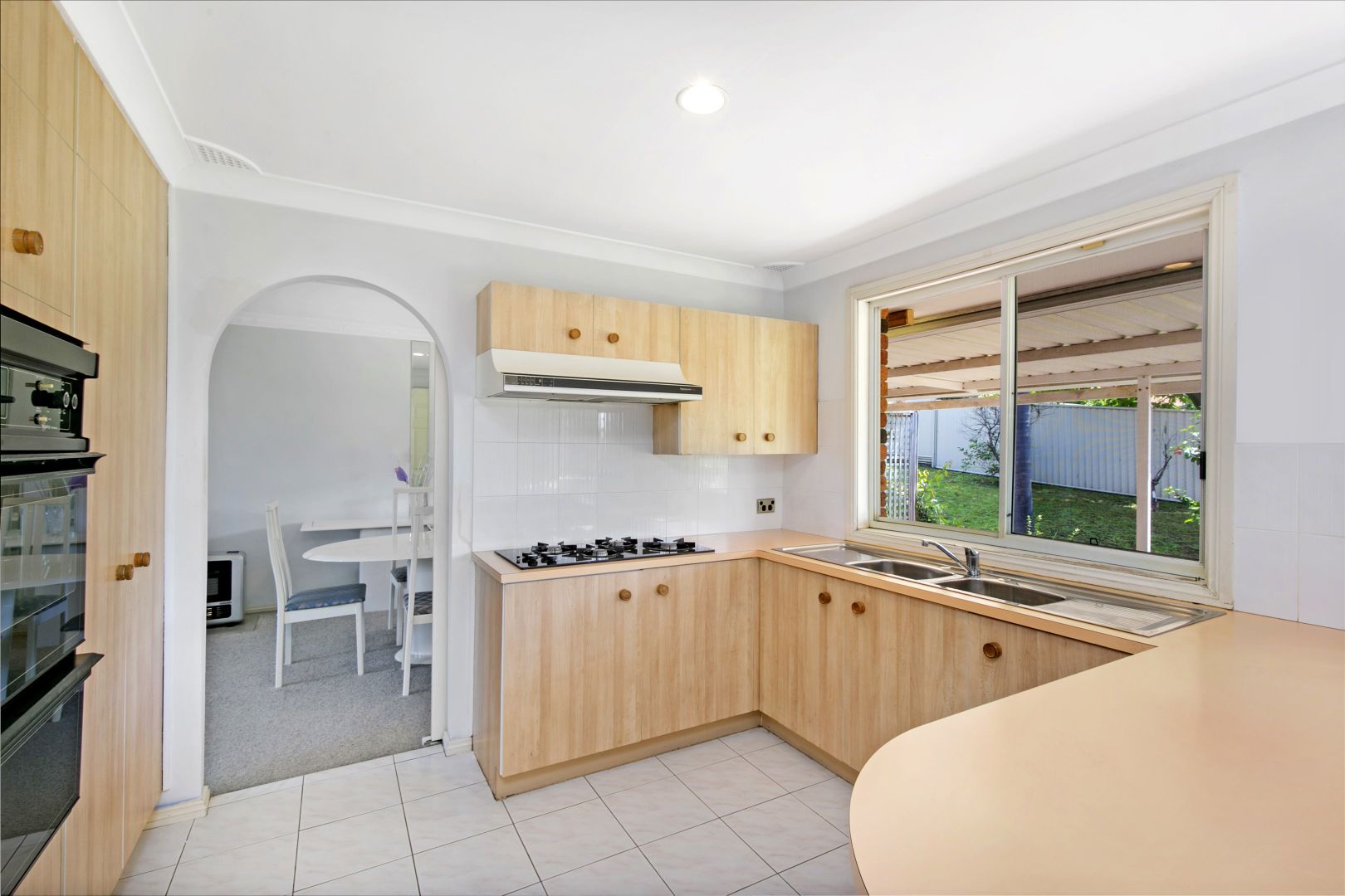 6 Ilford Place, Abbotsbury NSW 2176, Image 1