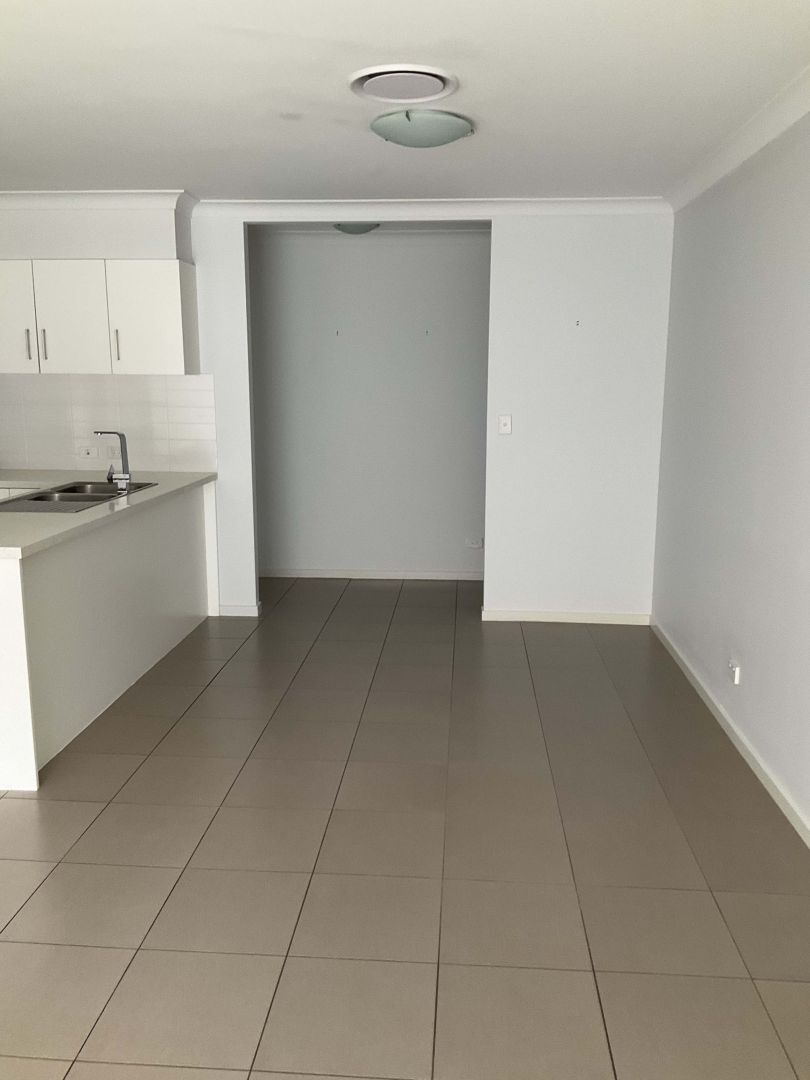 Yamanto QLD 4305 4 beds house for Sale, INVESTORS 575,000