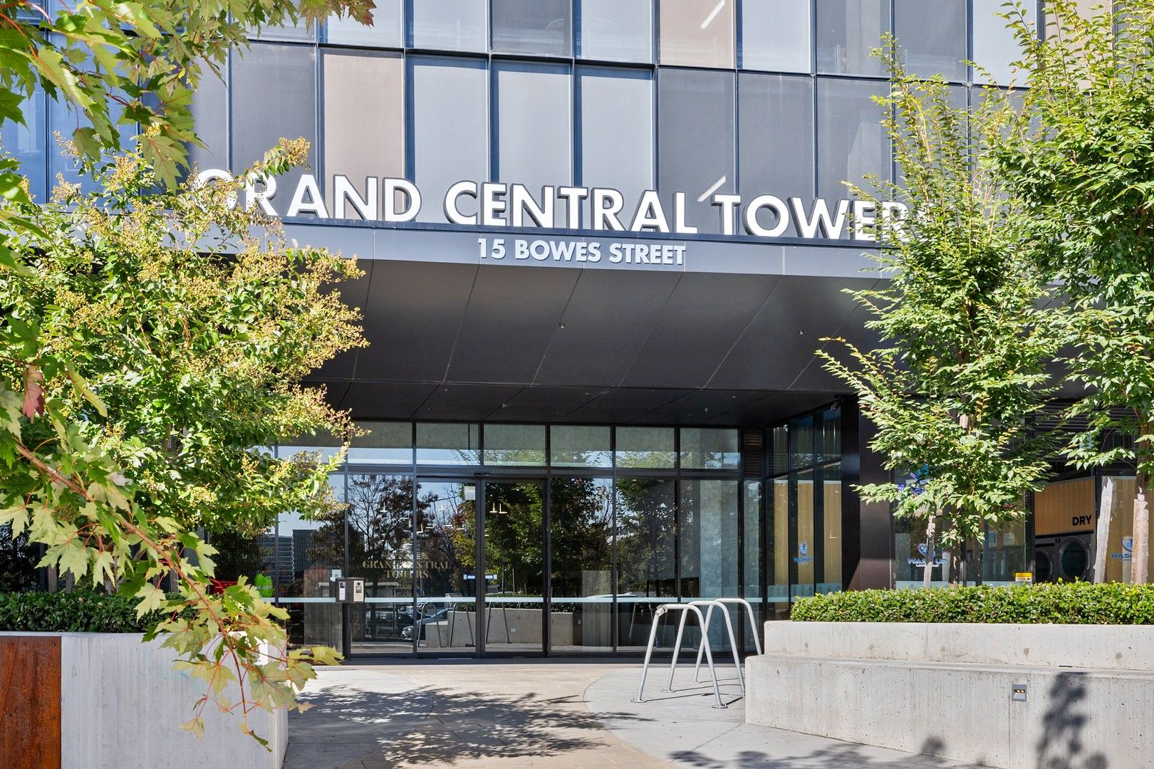 1 bedrooms Apartment / Unit / Flat in 604/15 Bowes street PHILLIP ACT, 2606