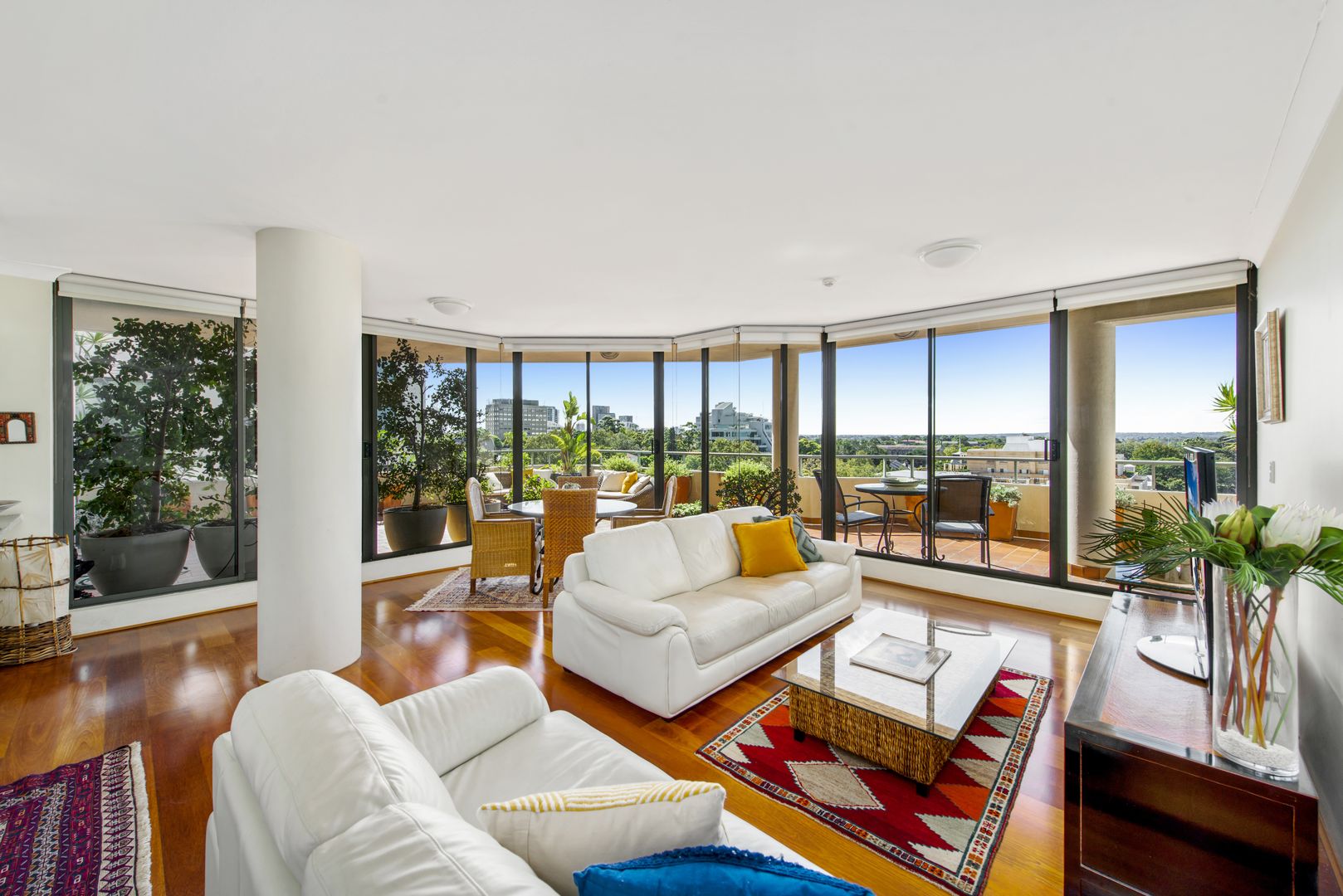 1001 39 Mclaren Street North Sydney Nsw 2060 Domain