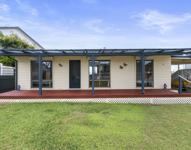 14 Barton Road, Tiddy Widdy Beach SA 5571