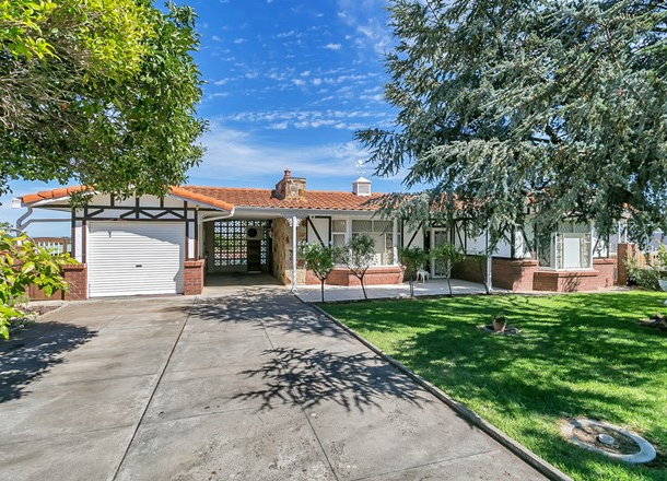 10 Sunnyview Crescent, Ridgehaven SA 5097