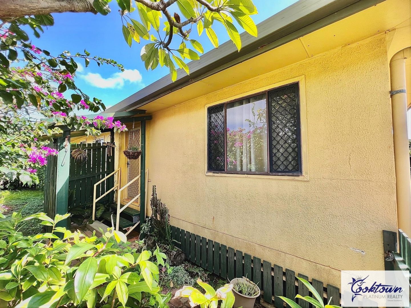 59 Hope Street, Cooktown QLD 4895