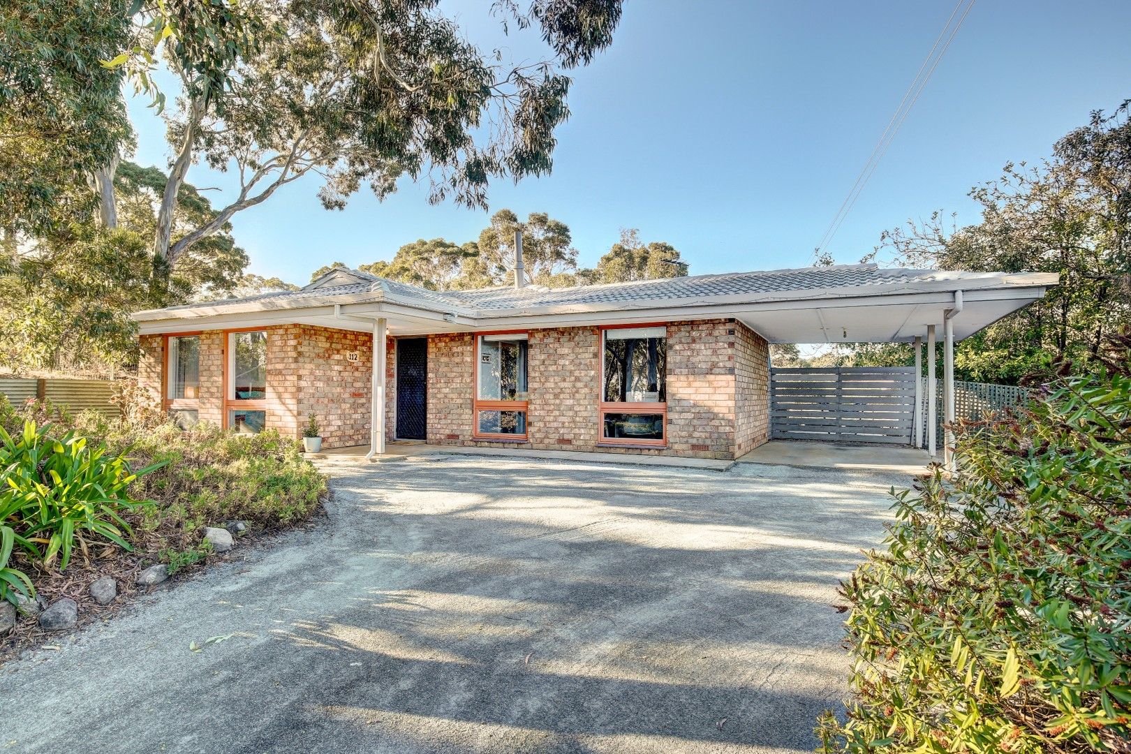 112 Emmett Road, Crafers West SA 5152, Image 0