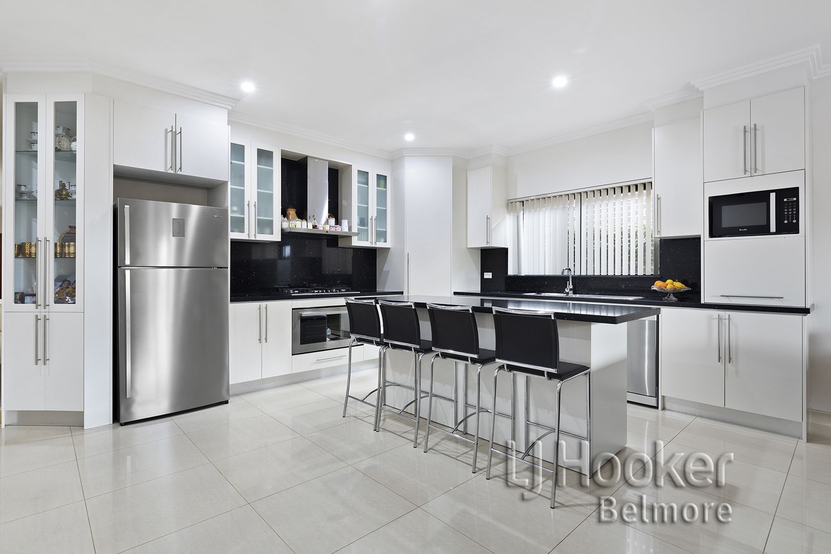 53 Highview Avenue, Greenacre NSW 2190, Image 2