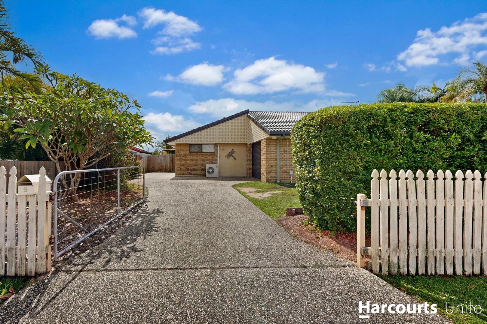 3 bedrooms House in 1/7-9 Ronald Court MORAYFIELD QLD, 4506