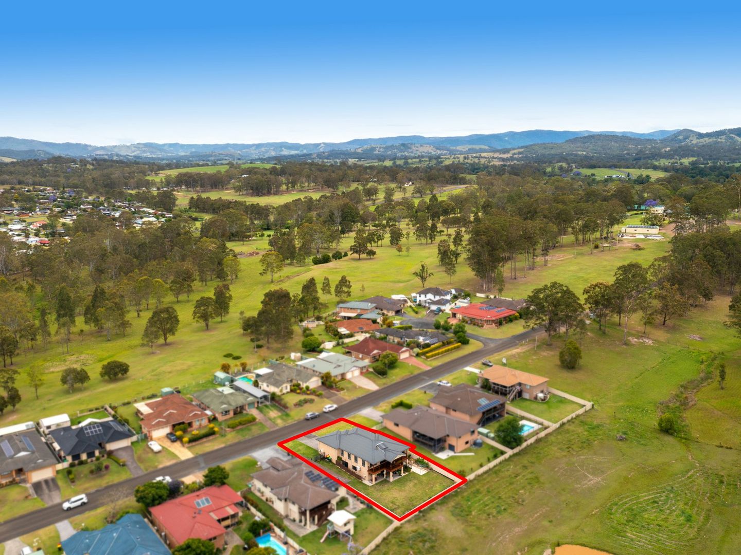 13 Country Club Drive, Wingham NSW 2429, Image 2