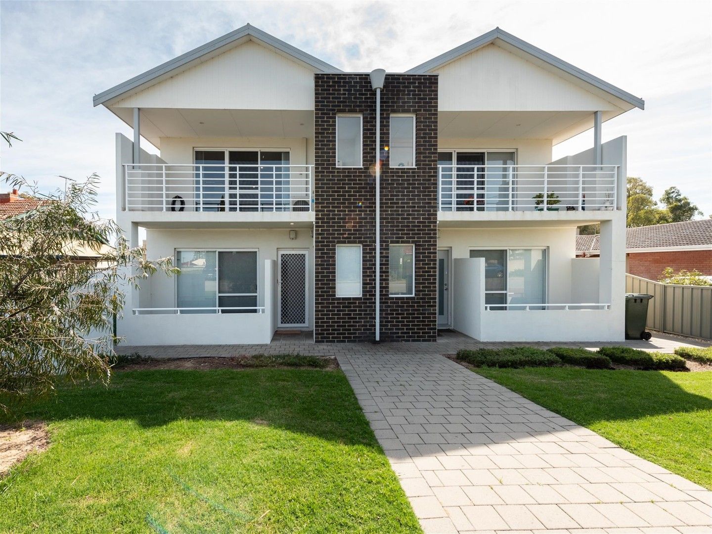 2 bedrooms House in 3/12 Elizabeth Street MANDURAH WA, 6210