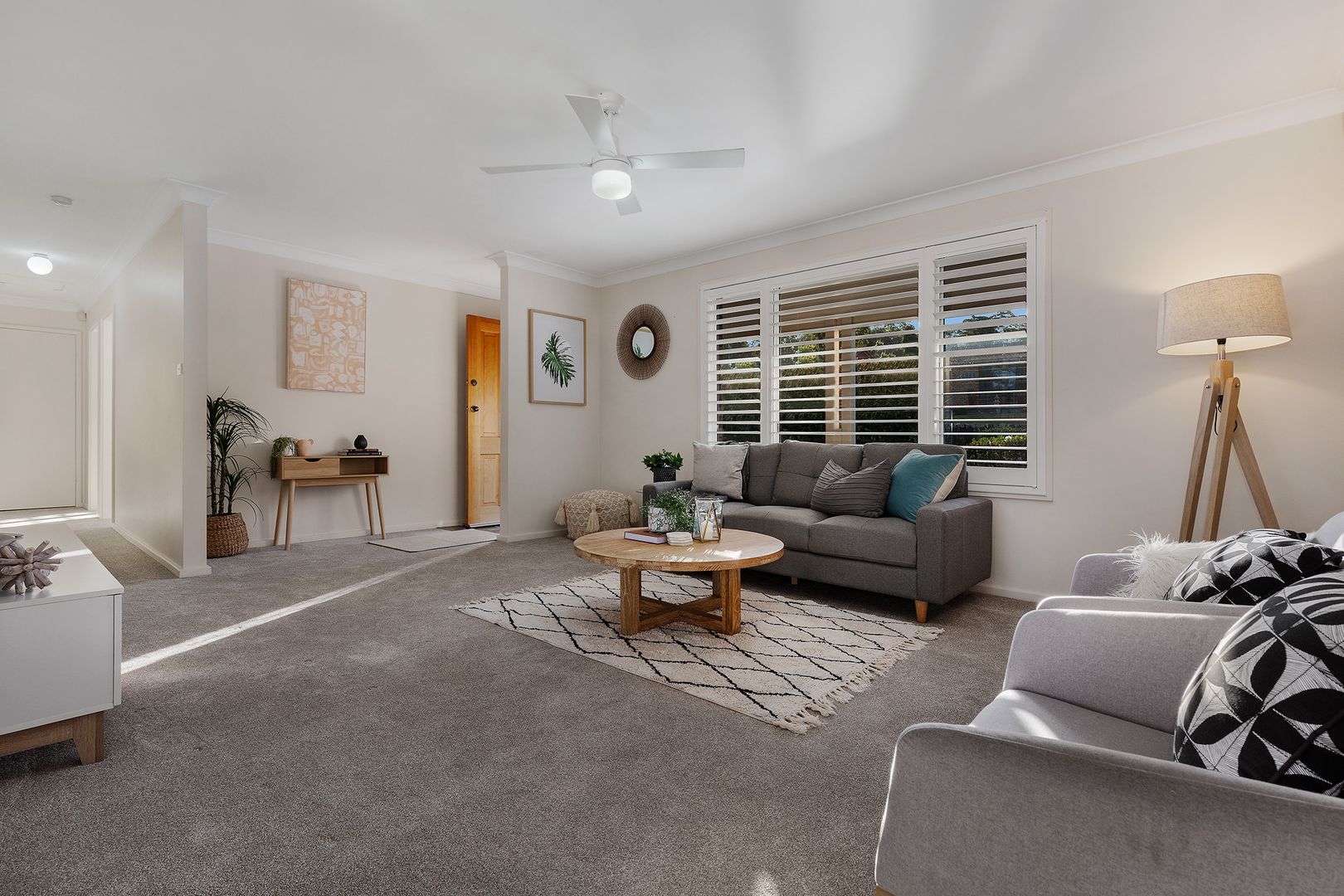 4 Fulmar Close, Mount Hutton NSW 2290, Image 2