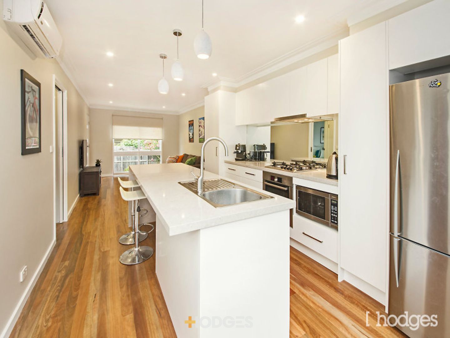 2/5 Palermo Street, Mentone VIC 3194, Image 2