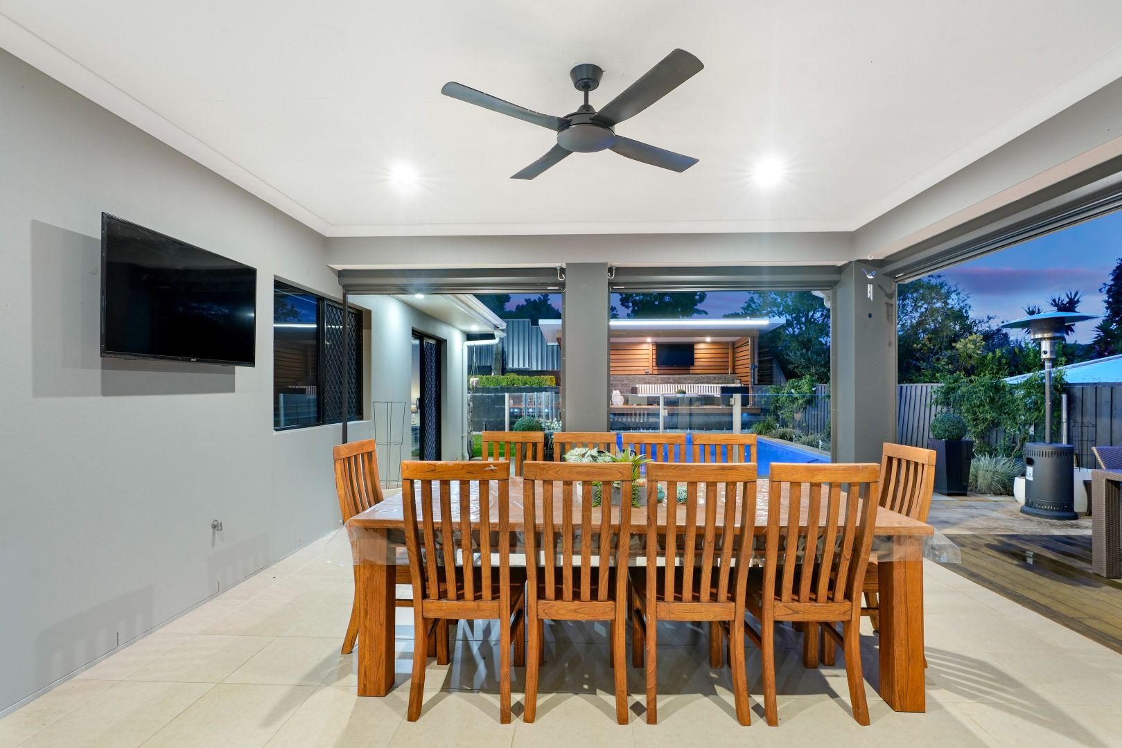 13 Phaeton Street, Upper Coomera QLD 4209, Image 2